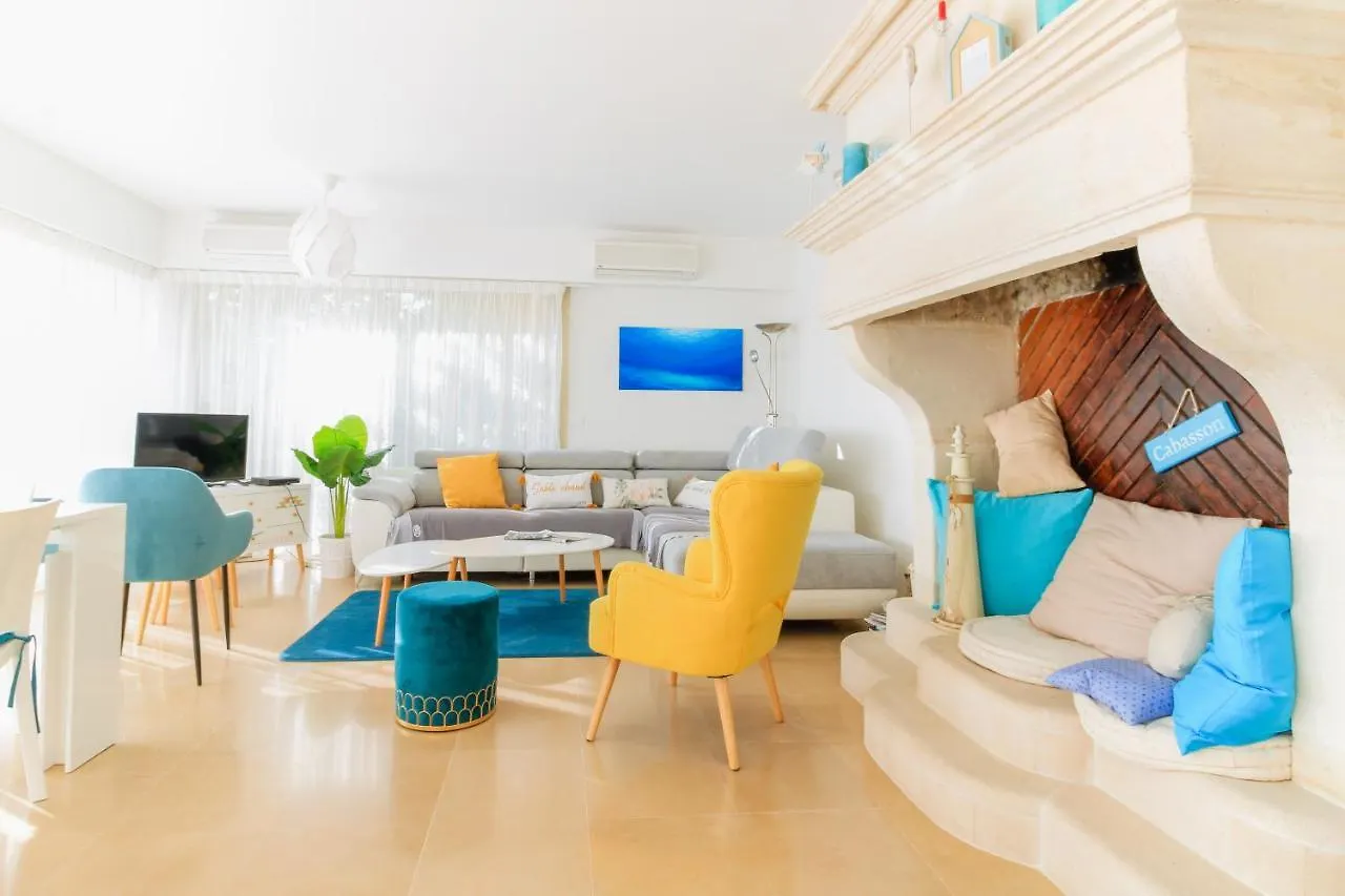 Select'So Home - Villa Marytime - Piscine & Vue Mer - Services Hoteliers Bormes-les-Mimosas 0*,  France